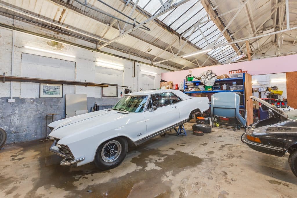 WORKSHOPS london car workshop shoot location Vulcan Classics – 1