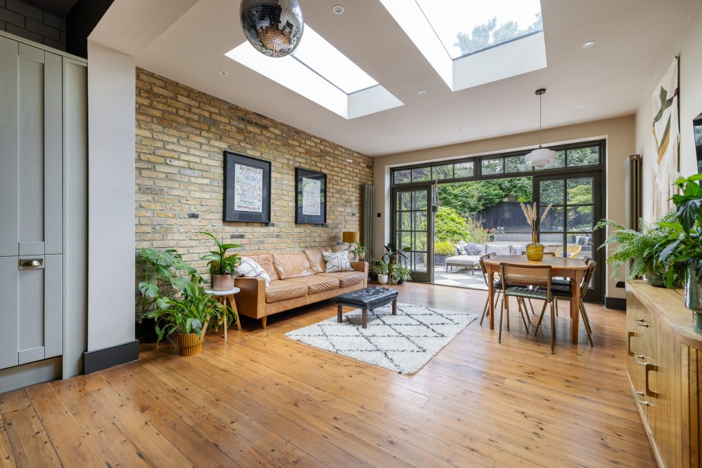 woodstock east london four bedroom location house 42WRE17-12