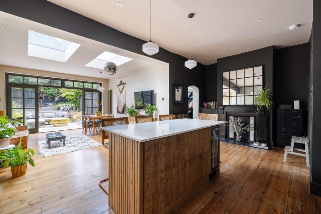 woodstock east london four bedroom location house 42WRE17-13