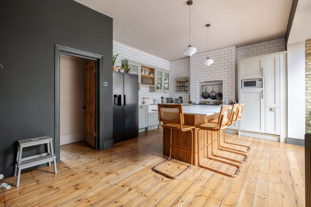 woodstock east london four bedroom location house 42WRE17-15