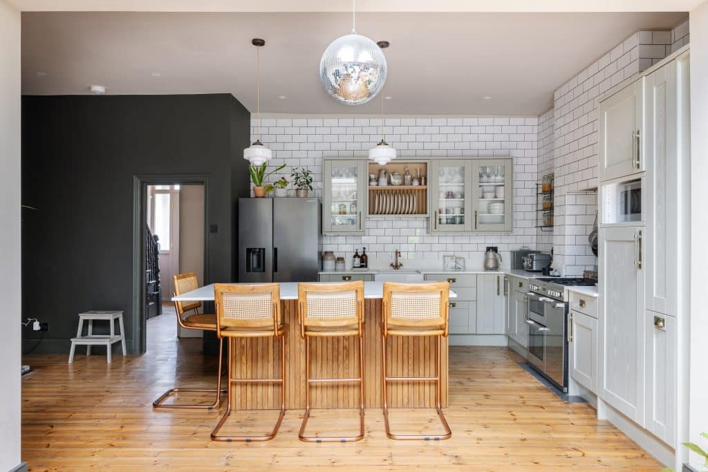 woodstock east london four bedroom location house 42WRE17-16