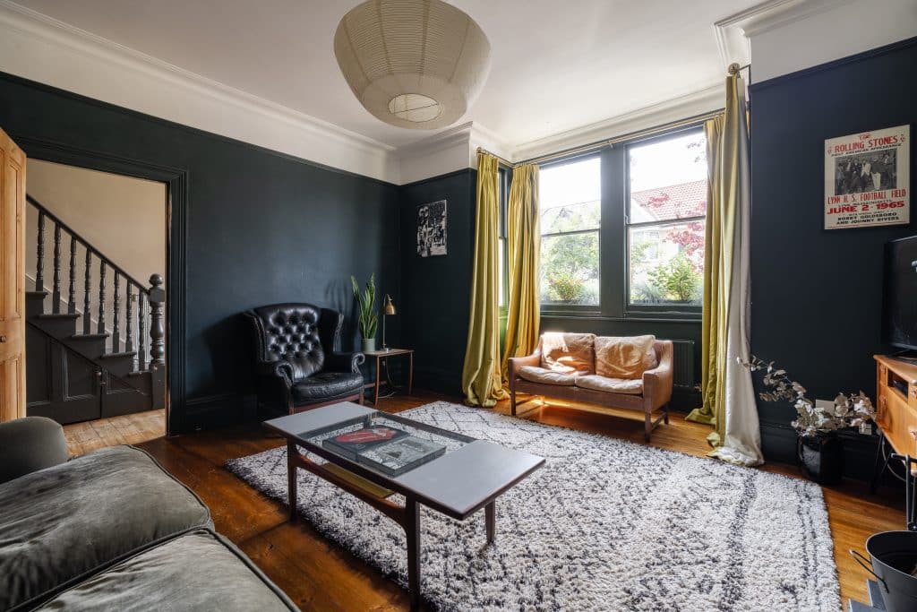 woodstock east london four bedroom location house 42WRE17-19