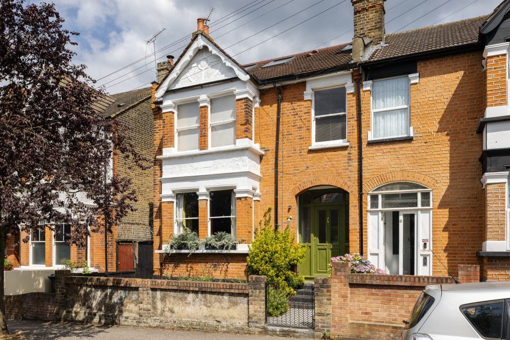 woodstock east london four bedroom location house 42WRE17-51