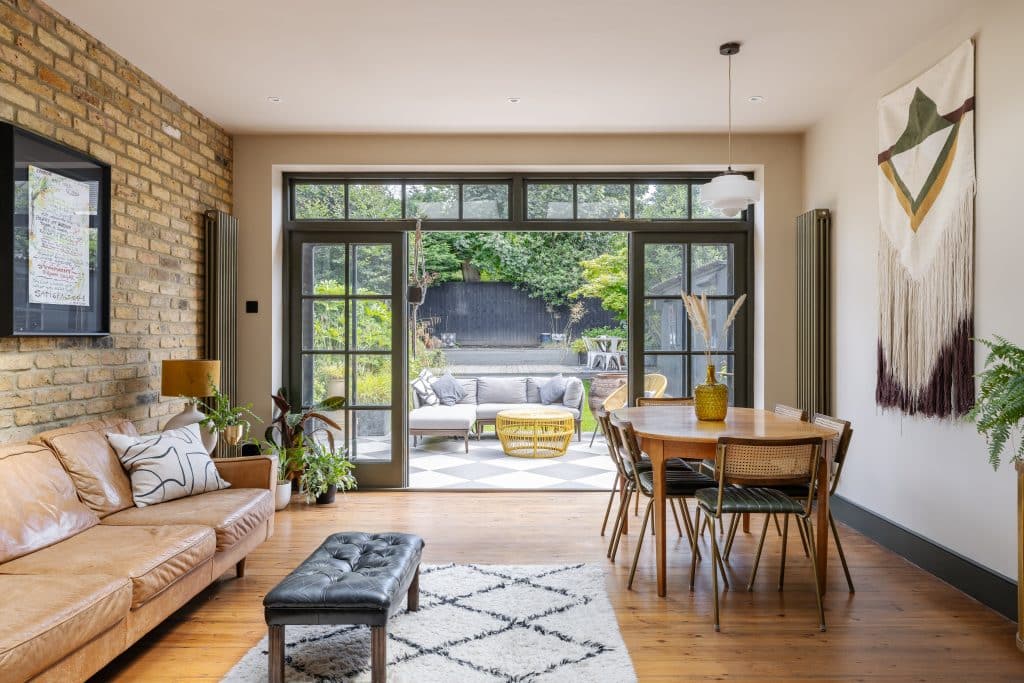 woodstock east london four bedroom location house 42WRE17-8