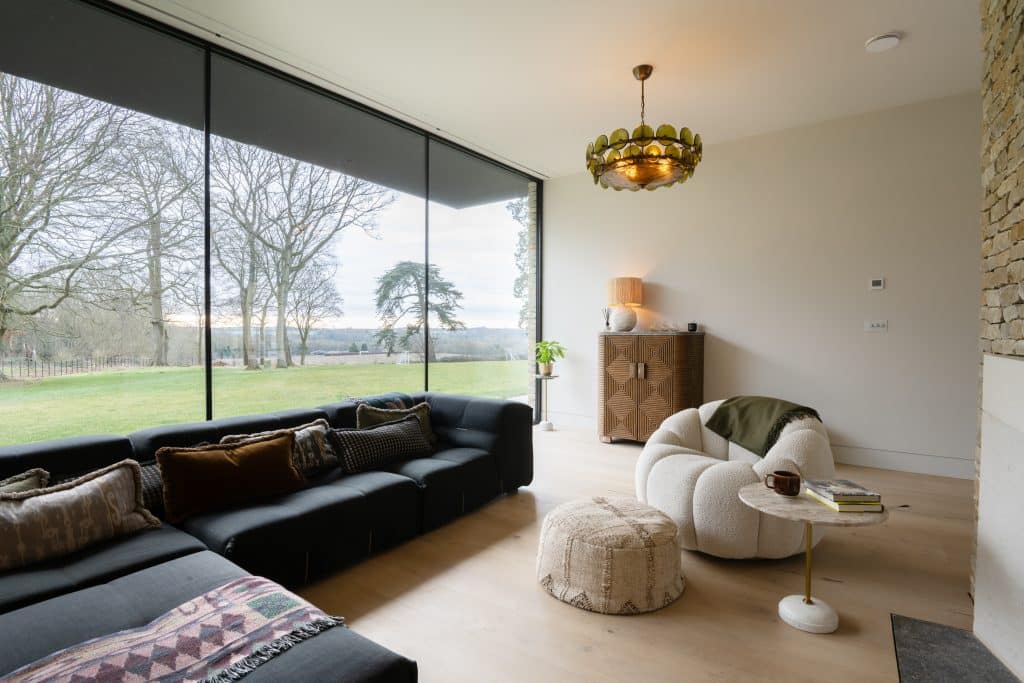 Aynhoe modern oxford shoot location Location House-48