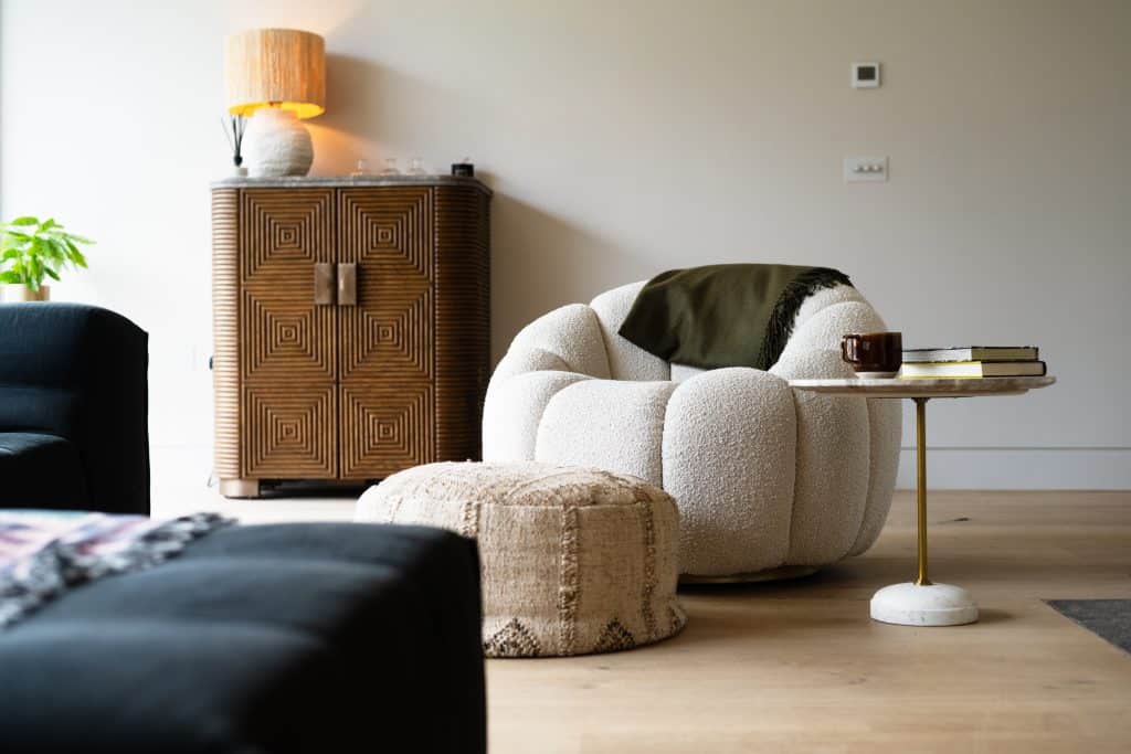 Aynhoe modern oxford shoot location Location House-50