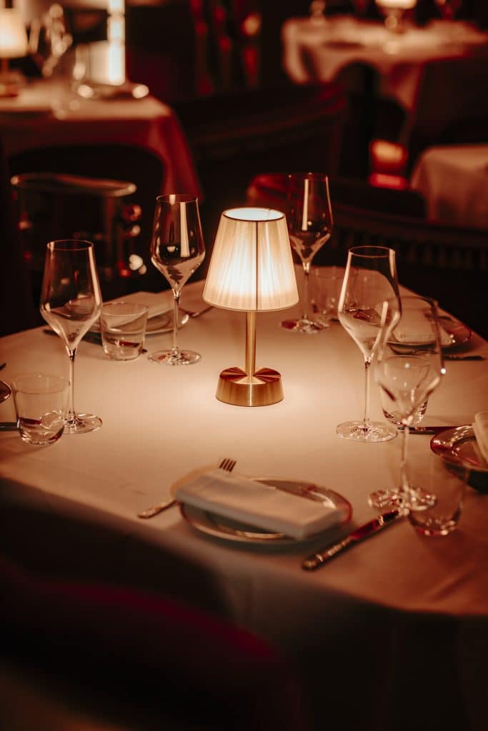MISTRESS MAYFAIR BAR AND RESTAURANT LONDON SHOOT LOCATION Copy of Mistress_of_Mayfair_035_3711