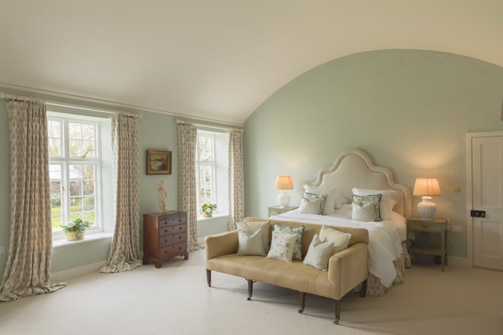 Manor House shoot location in kent Knowlton Court0912