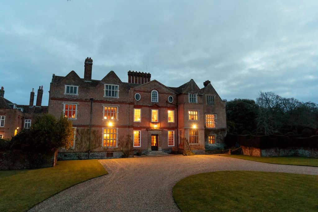 Manor House shoot location in kent Knowlton at night