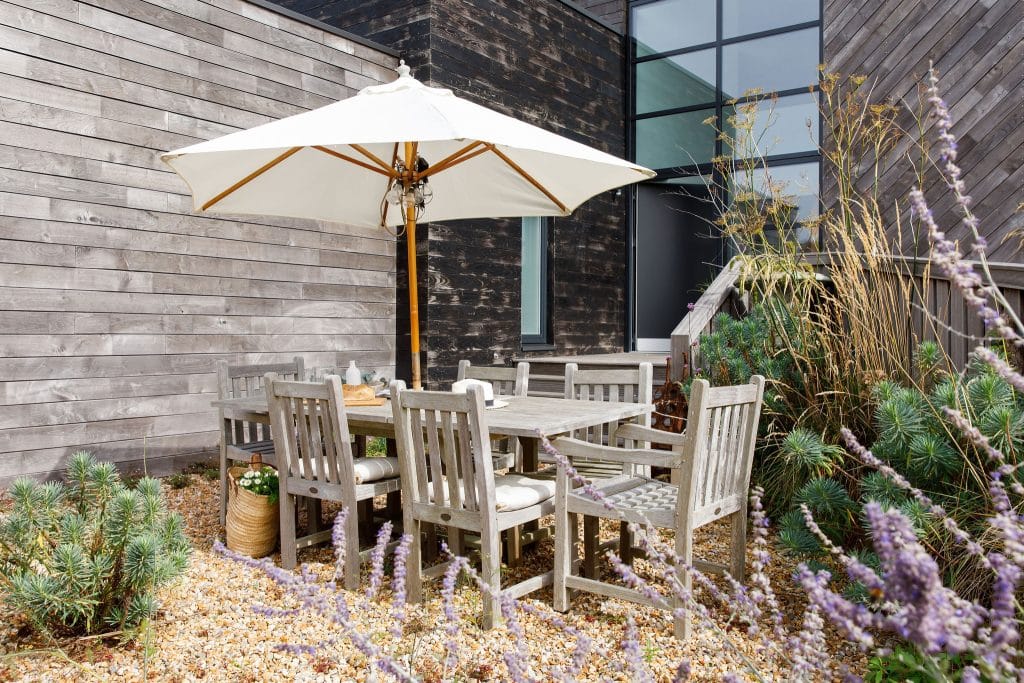 chichester beach house modern shoot location CURLEWS JT05_005