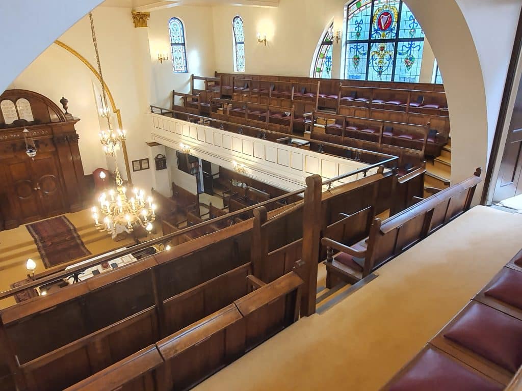 THE SYNAGOGE Spanish & Portuguese Synagogue, Holland Park shoot location 20231004_145418