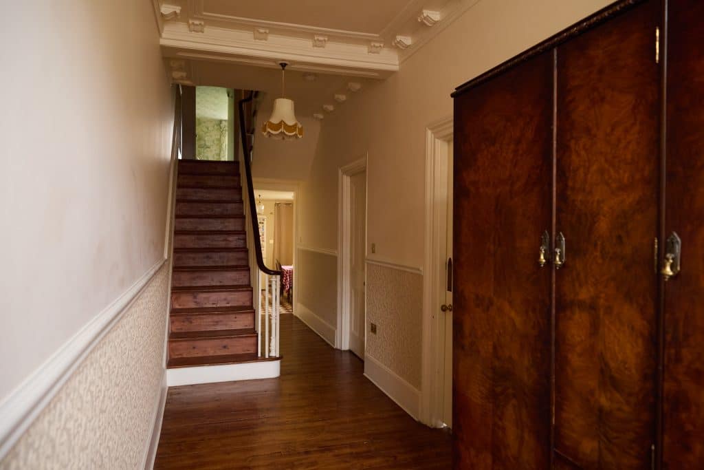 BURRAGE Woolwich victorian retro shoot location 08_Hallway_04