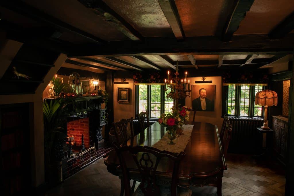 KNIGHTS HALL WINDSOR ASCOT COUNTRY SHOOT LOCATION HOUSE 15