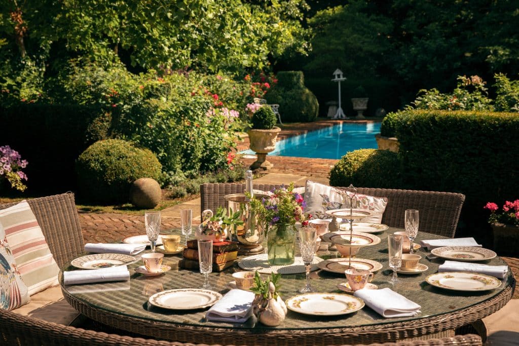 KNIGHTS HALL WINDSOR ASCOT COUNTRY SHOOT LOCATION HOUSE 40