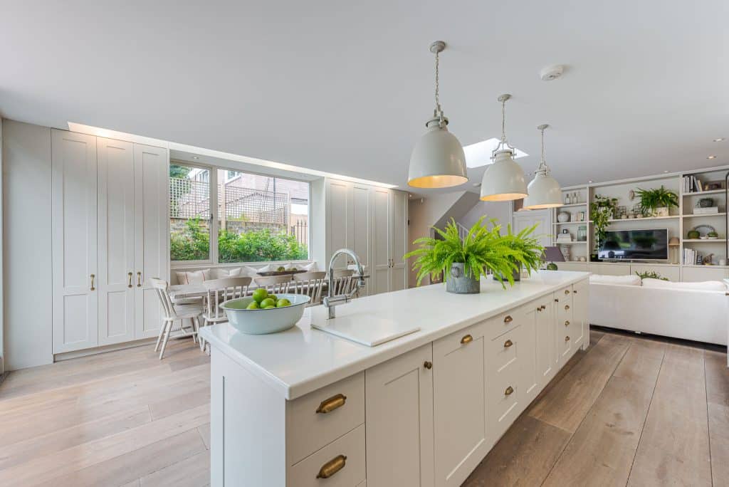 Copyright R3 Photography Ltd.