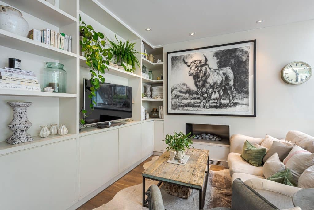 Copyright R3 Photography Ltd.