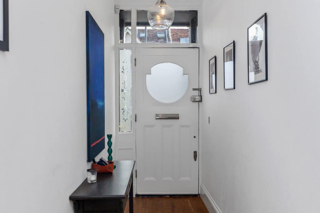 NORTH WEST LONDON EVERYDAY SHOOT LOCATION HOUSE Furness Road – ANNA-26