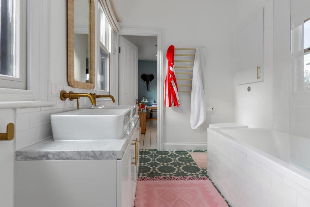 NORTH WEST LONDON EVERYDAY SHOOT LOCATION HOUSE Furness Road – ANNA-57
