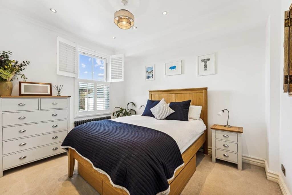 TREVELYAN SOUTH WEST LONDON EVERYDAY SHOOT LOCATION 219624_dj14naj7ts669shvyad9fy2ci