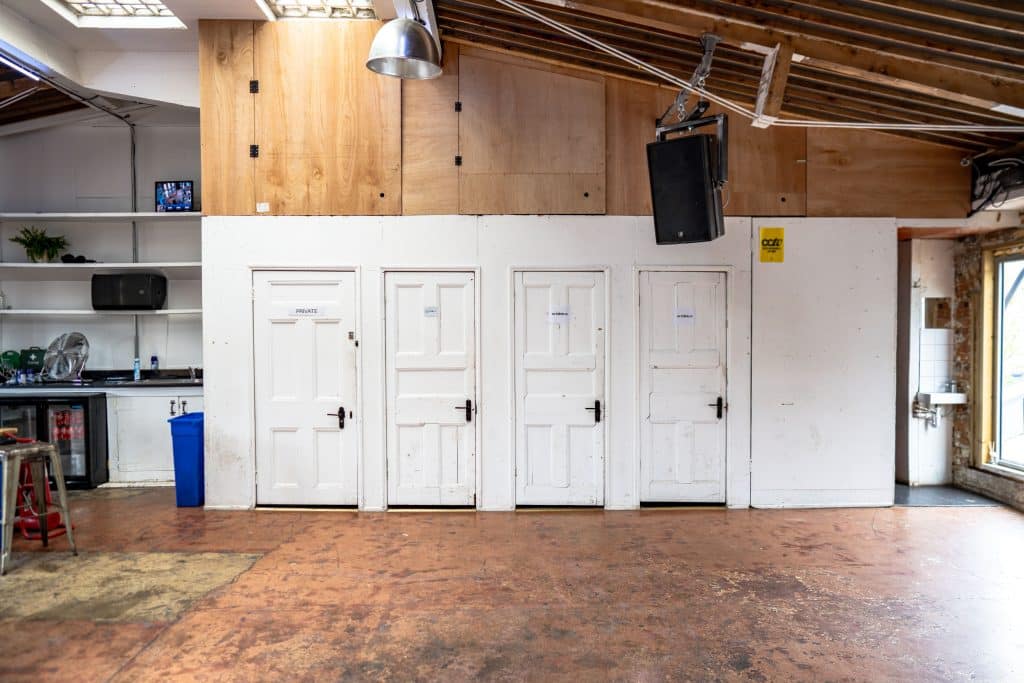 VWS WIDE NEW14FISH WHARF EAST LONDON BRICK STUDIO FOR SHOOTS