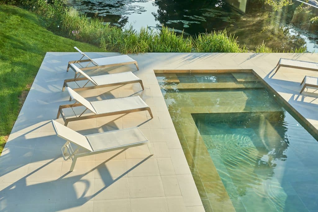 WATERSIDE RETREAT HAMPSHIRE LAKESIDE MODERN SHOOT LOCATION 23_Aug_Stillwater_WR_ 114