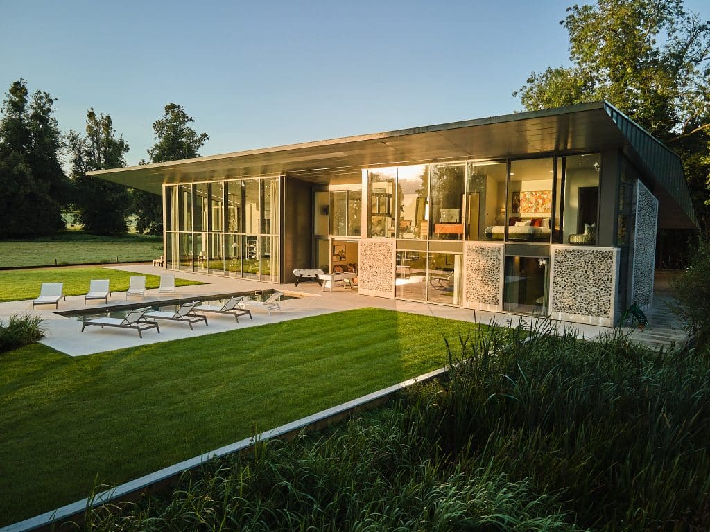 WATERSIDE RETREAT HAMPSHIRE LAKESIDE MODERN SHOOT LOCATION 23_Aug_Stillwater_WR_ 147