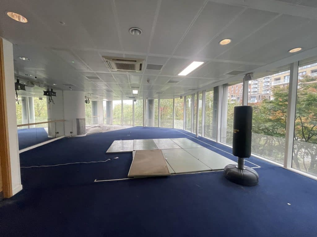 PARK ROYAL NORTH WEST LONDON OFFICE SHOOT LOCATION IMG_5437