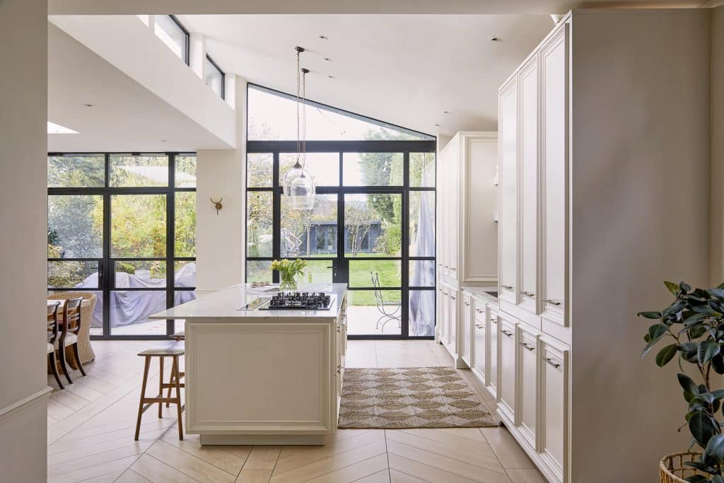 PEARL Large London Family Shoot Location House20241113 WarrenRd-212Re