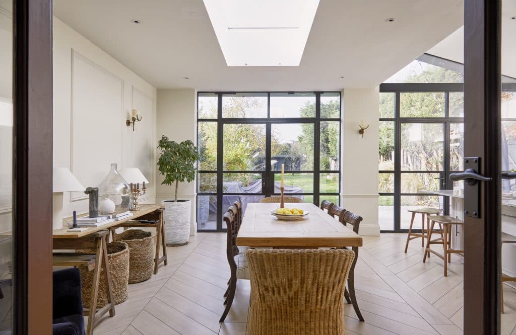 PEARL Large London Family Shoot Location House20241113 WarrenRd-330Re