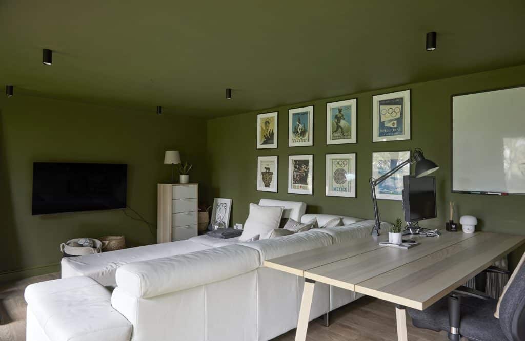 PEARL Large London Family Shoot Location House20241113 WarrenRd-632