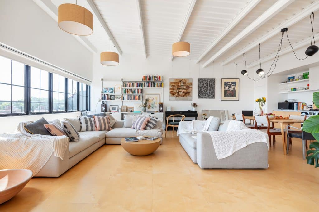 ZEN east london bright shoot location 240719-34 Dehavilland Studios-02