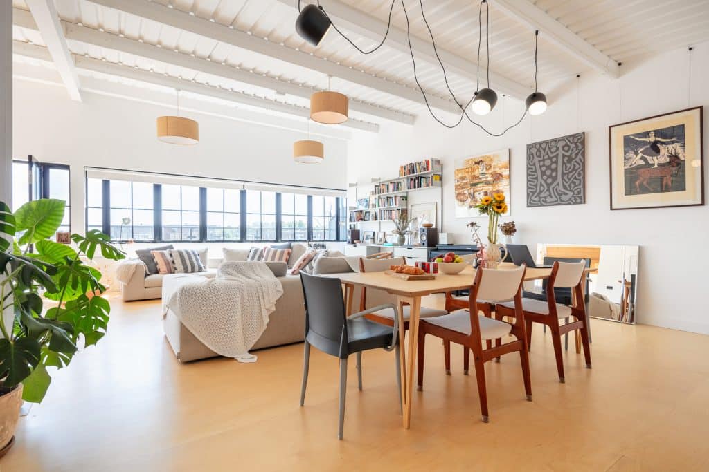 ZEN east london bright shoot location 240719-34 Dehavilland Studios-05