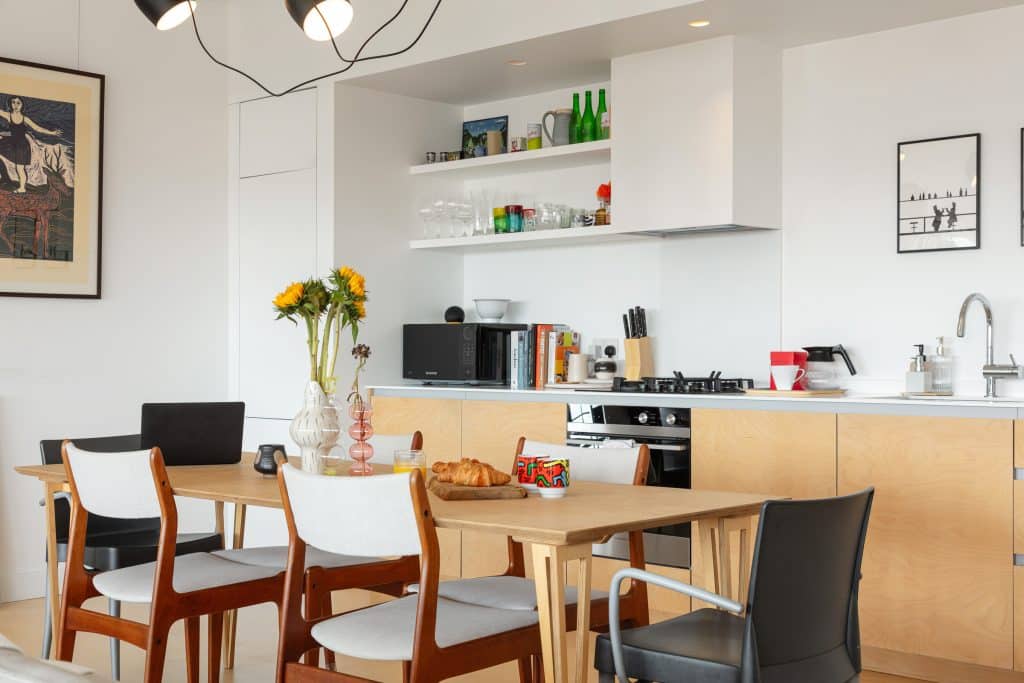 ZEN east london bright shoot location 240719-34 Dehavilland Studios-31