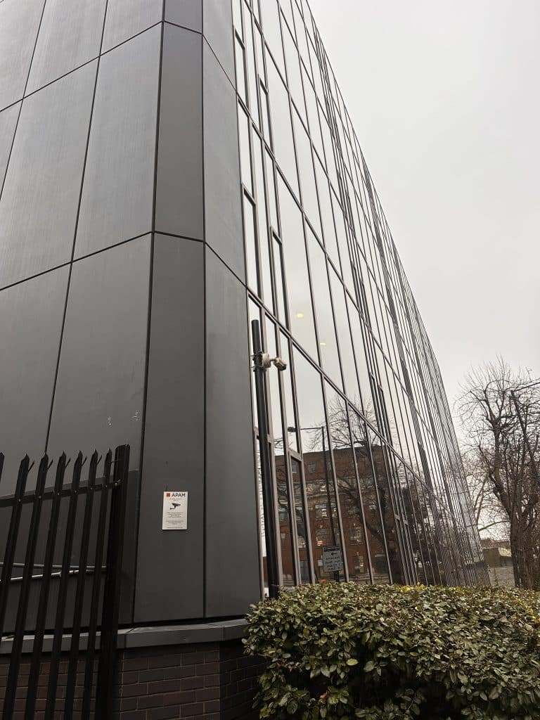 HAMMERSMITH-DERELICT-OFFICE