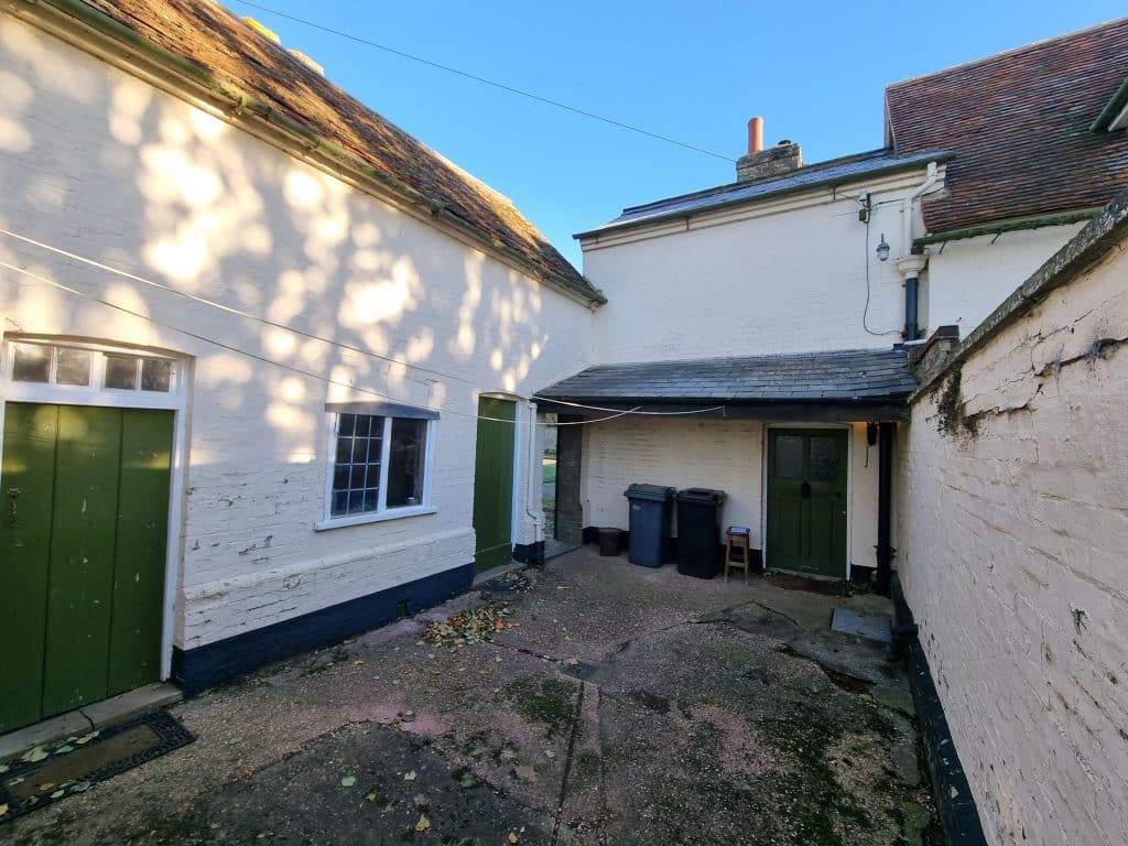 CAINHOE 16th century Grade II listed country house bedfordshire shoot location 20231125_091457