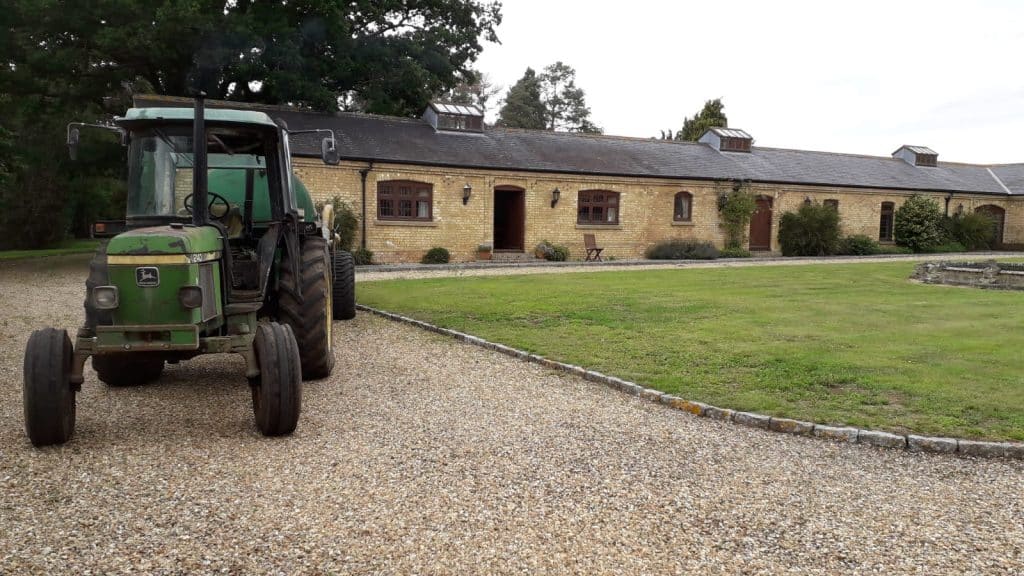 CAINHOE 16th century Grade II listed country house bedfordshire shoot location X CY 30c