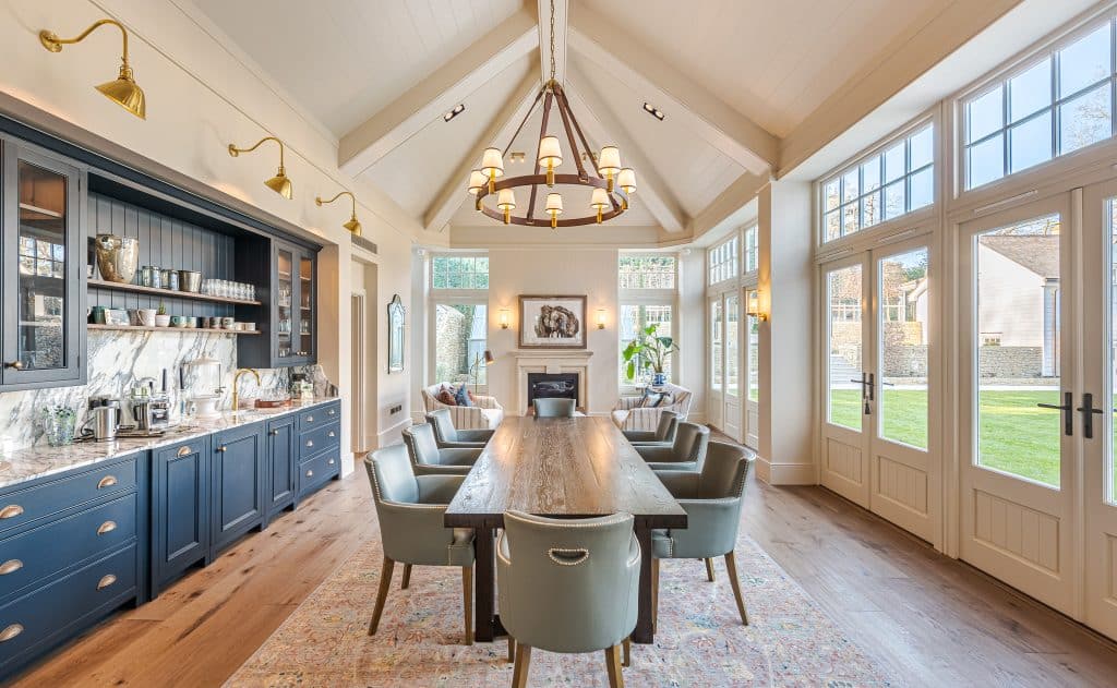 Copyright R3 Photography Ltd.