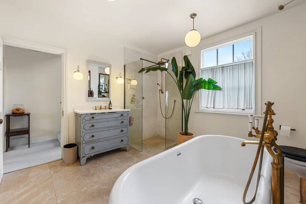 Mimosa-north-london-georgian-terrace-shoot-location-houseMimosa-House (MH18)