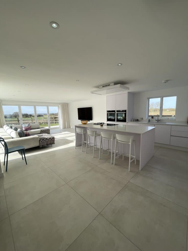 EPPING MODERN private modern neutral shoot location houseIMG 5833