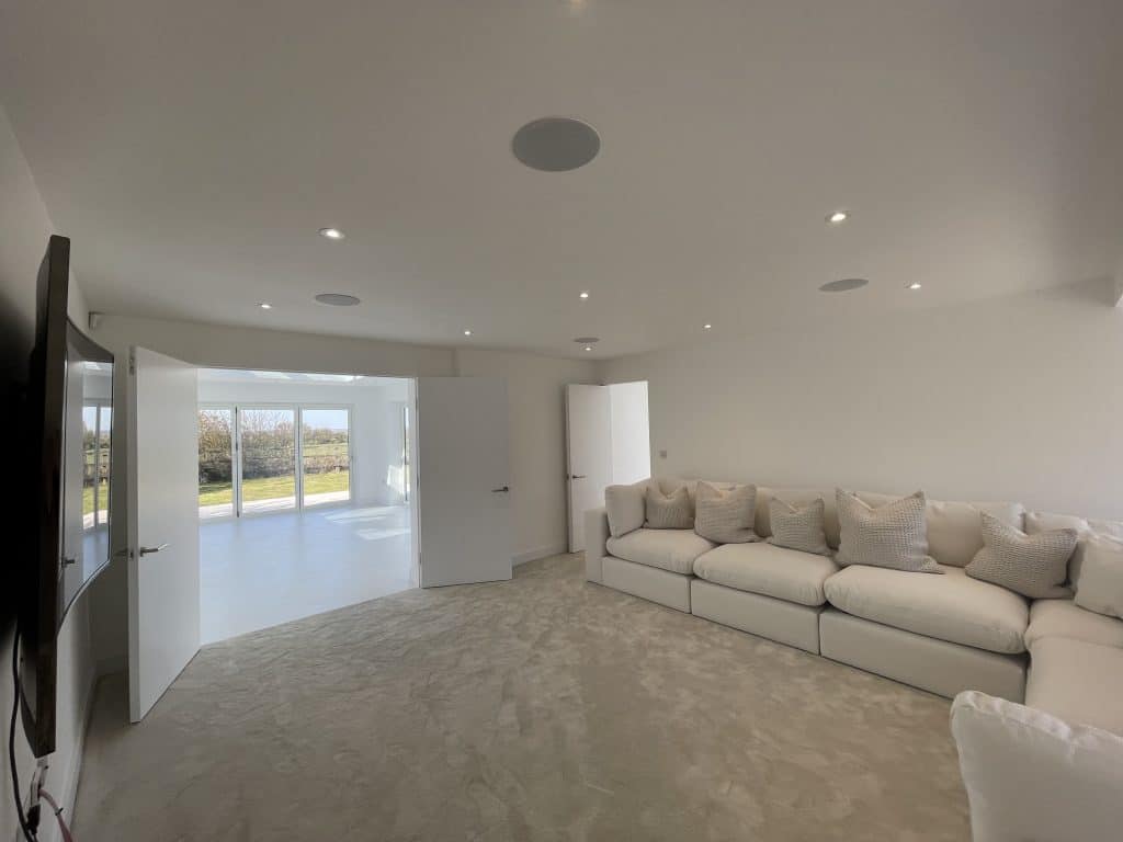 EPPING MODERN private modern neutral shoot location houseIMG 6410