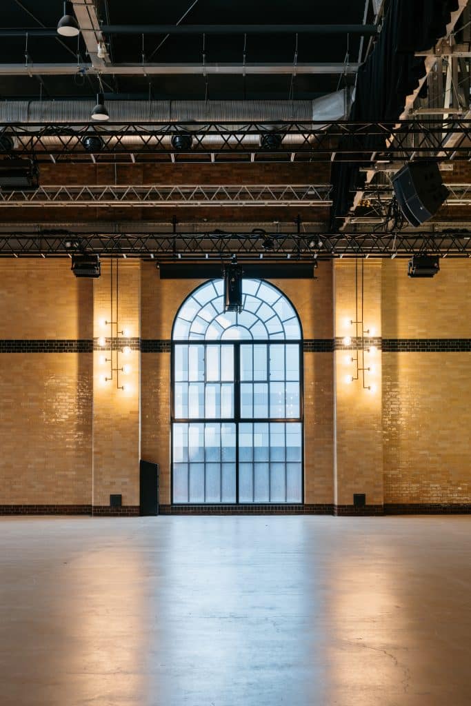 EXHIBITION WHITE CITY exhibition hall shoot location west london 31. Exhibition Venue 03.03.25 www.harbinson.uk