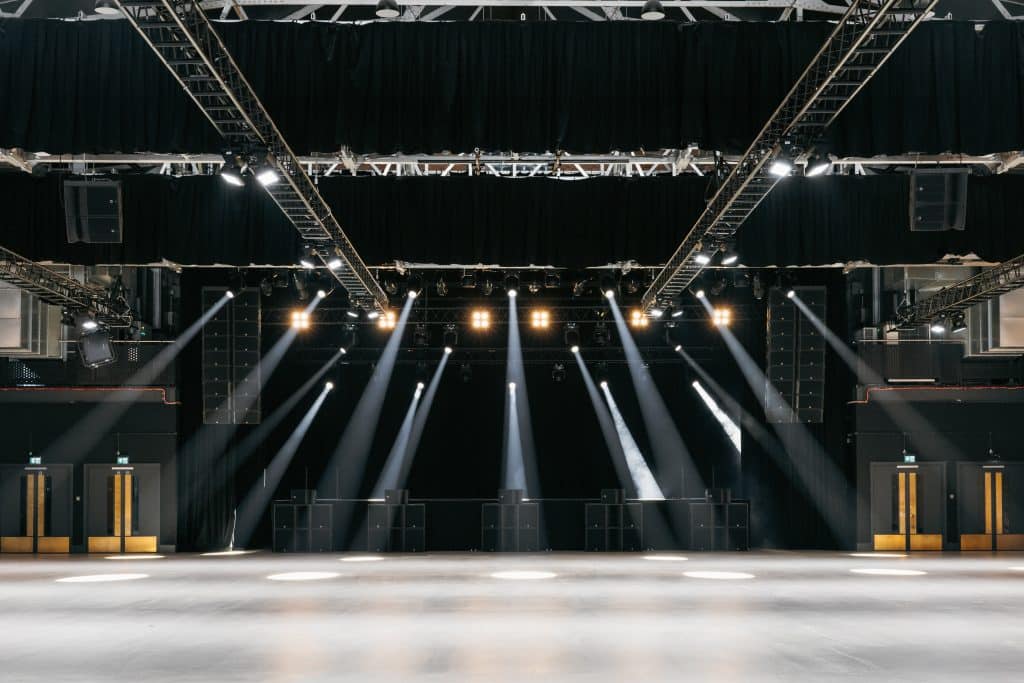 EXHIBITION WHITE CITY exhibition hall shoot location west london 52. Exhibition Venue 03.03.25 www.harbinson.uk