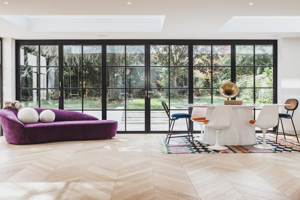 HITCHIN HOUSE feminine modern shoot location house HITCHIN CC 4thSept24 63