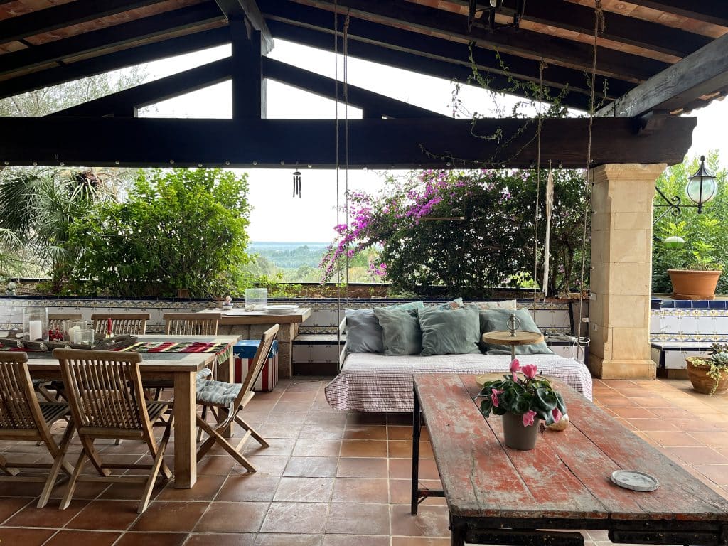 LOCATION 4 mallorca spain 70s palm tree tropical location house 11-IMG_7863