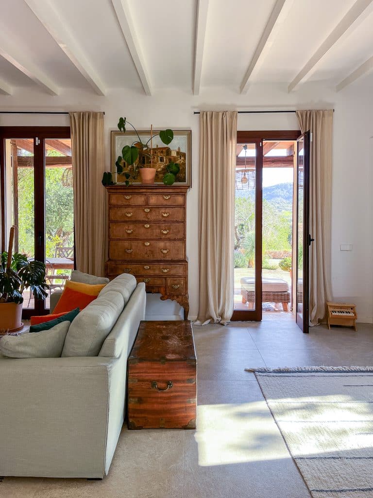 LOCATION 5 rustic spain mallorca shoot location house IMG_8509 3