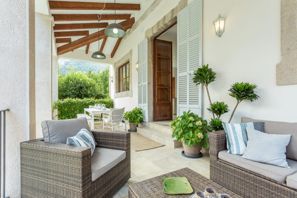 LOCATION 6 large spain mallorca townhouse shoot location house 004141_020 20150825-_MG_0160