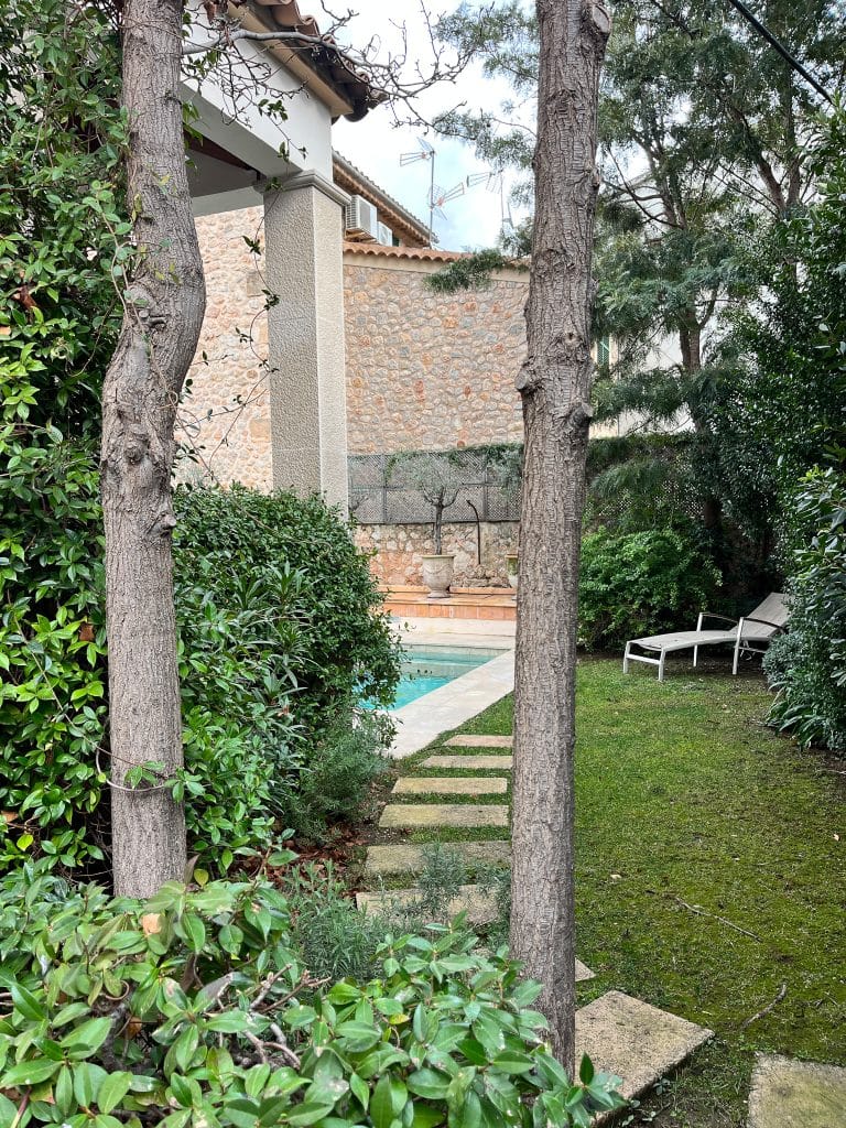 LOCATION 6 large spain mallorca townhouse shoot location house IMG_8150