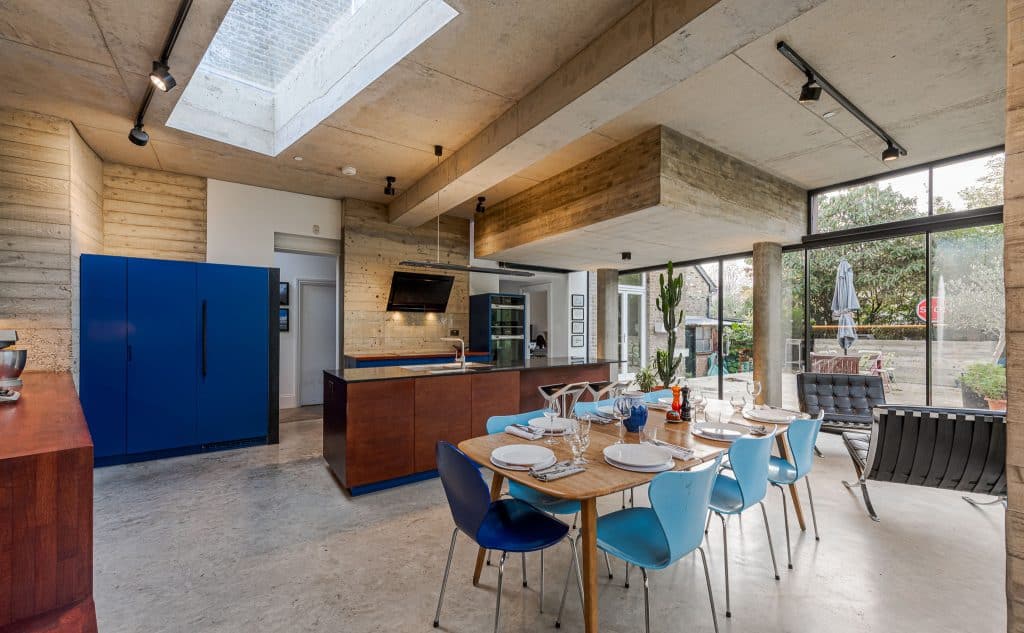 Copyright R3 Photography Ltd.