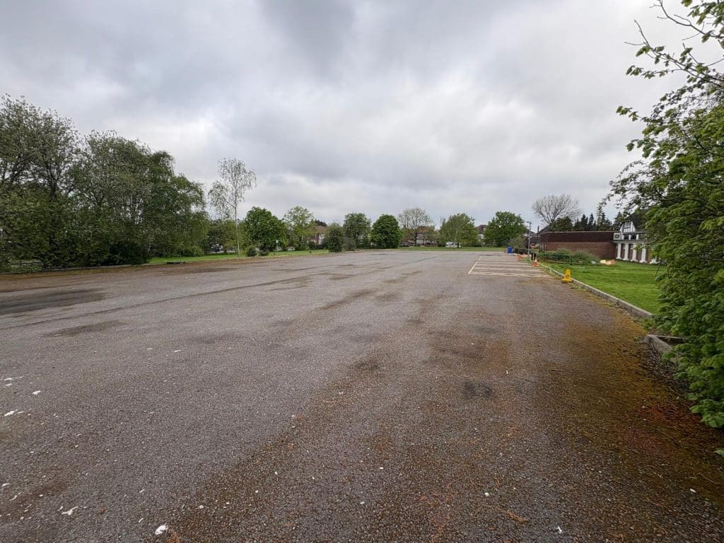 unit base for hire london harrowf6dddebd 9b31 4133 a14b 53a98e62174b