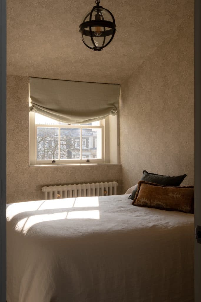 ALBERT SQUARE Victorian terraced location house south west london GD AS 16